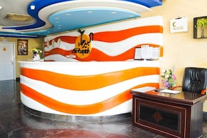 Entrance / Reception