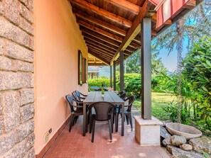 Flooring, Fussboden, Resort, Decke, Eco Hotel, Holzbeize, Schatten, Veranda, Outdoor Struktur, Zimmerpflanze