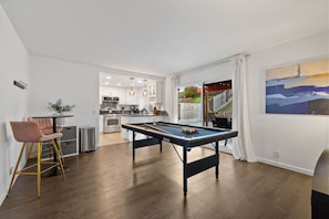Spielezimmer