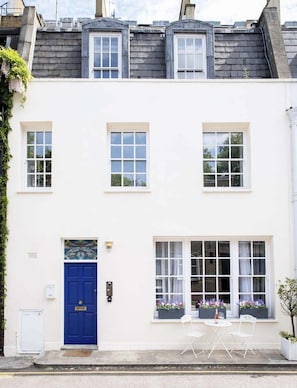 Mews homes are a true London luxury experience.