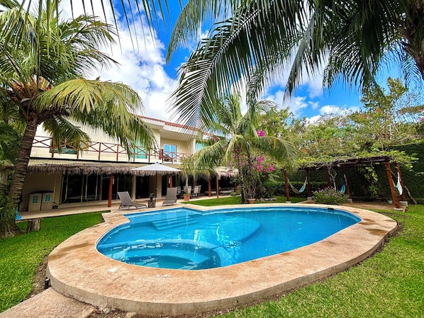 Pool