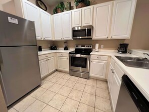 Fully stocked Kitchen with Stainless steel!