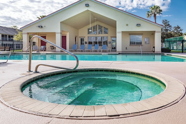 Take a refreshing dip in the community pool or unwind in the hot tub!