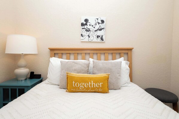 This 1st-floor queen suite includes a private ensuite and comfy bedding