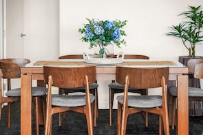 6-seater Dining Table