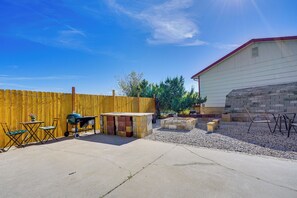 Private Patio | Gas/Charcoal Grill | Fire Pit