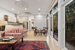 The Garden Retreat North Sydney
