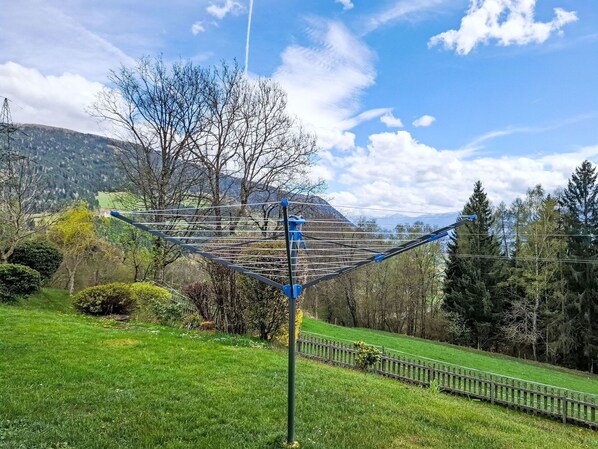 Pole, Shade, Garden, Lawn, Park