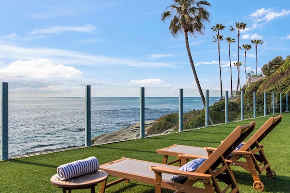 Lounging Views