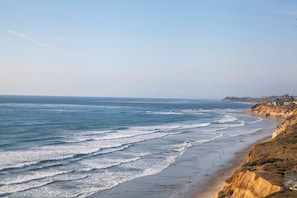 Surfsong Ocean Bluff View