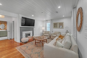 Indoors, Home Decor, Furniture, Living Room, Room