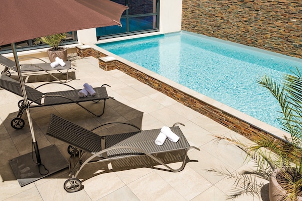 Take a dip in our seasonal outdoor pool.