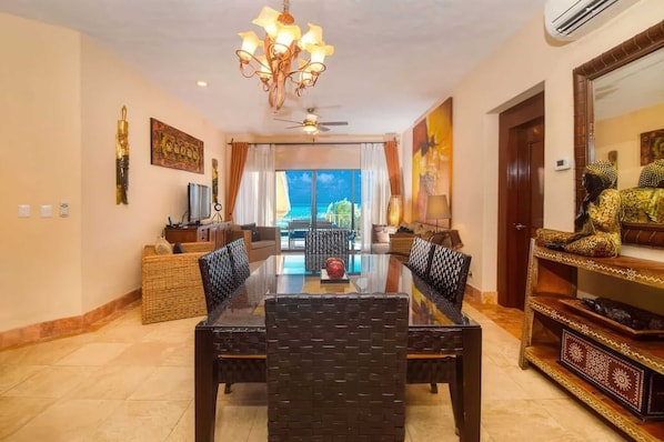 Stunning ocean views from all the common areas of the condo!