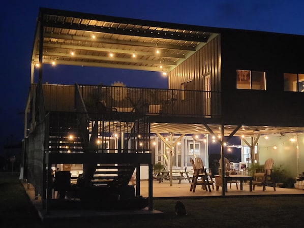 The Oyster at night.