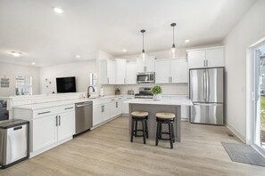Kitchen with island