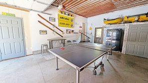 Ping pong!