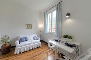 Living and dining room