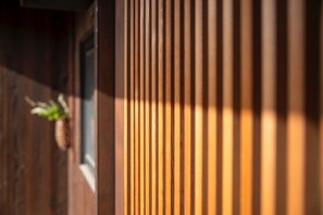 Entrance sliding door