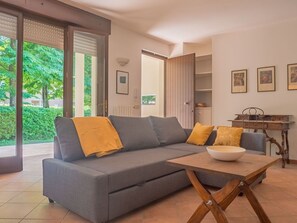 Dining Room, Living Room