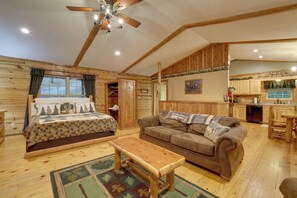 Living Room | Electric Heating | Wall A/C | Smart TV