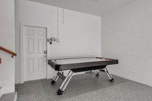 Spielezimmer