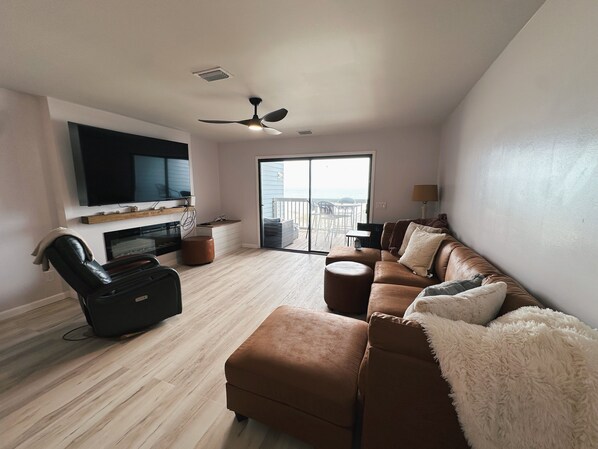 Welcome to Charline at Shoreline Villas