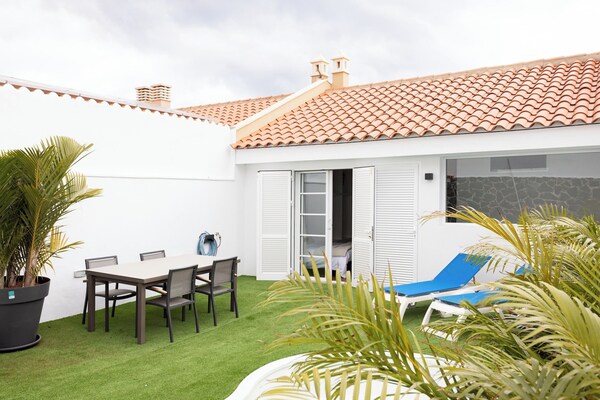 Home2book Elegant Stay, Private Pool & Gym - Îles Canaries