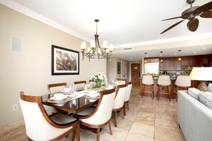 HKH-203 Steps from the beach?ocean adventures at your doorstep.