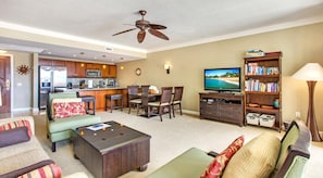 HKH-229 Spacious layout perfect for entertaining or lounging.