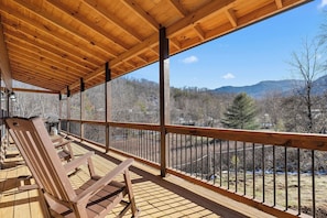 swimming-in-the-smokies-30