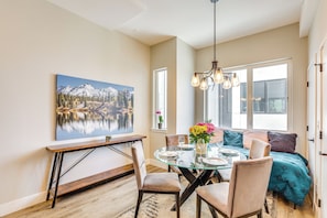 Dining Area | 2nd Floor | Twin Daybed