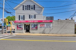 Parking | Free Street Parking (First-Come, First-Served) | Laundromat Lot