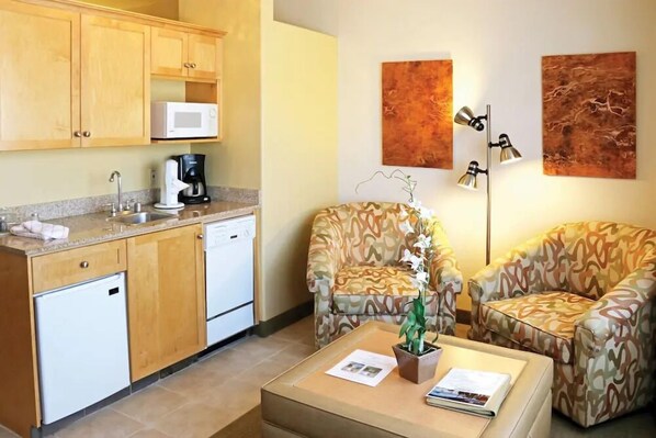 Private kitchenette