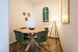 Andere