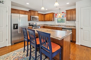The Mid-Level Kitchen is perfect for whipping up a delicious meal that the whole family will love.