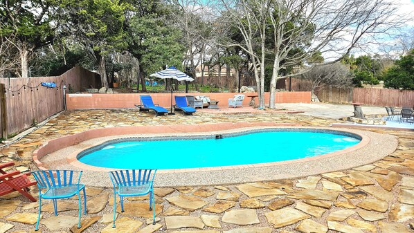 pool