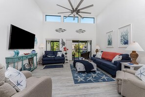 Tamarind 2bed/2ba Bayside Condo GCV1-026 (2792)