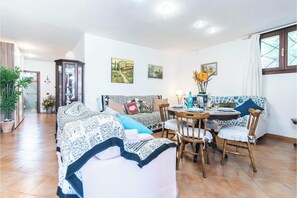 Living and dining room