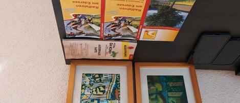 Veröffentlichung, Holzbeize, Kunststoff, Sammlung, Lack, Buch