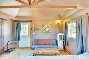 Living Area | Twin Futon | Free WiFi