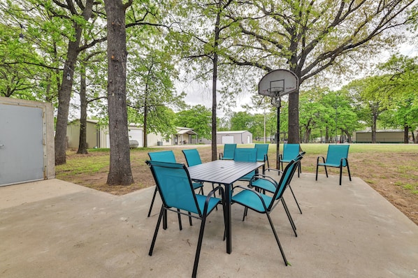 Kingston Vacation Rental | 3BR | 2BA | 4 Steps to Enter | 1,500 Sq Ft