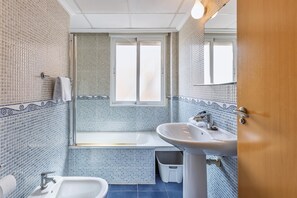 Bathroom with bathtub