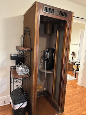 Wolskis phone booth