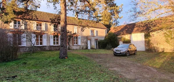 Exterior