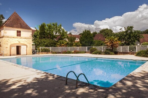 Schwimmbad des Ferienhauses
