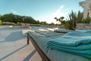 Amenities, Balcony / Terrace / Patio, Building Exterior, Facilities, Garden, Outdoor, Pool, Spring, Summer, Wellness