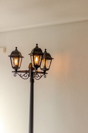 Andere