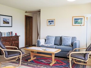 Meubles, Sol, Design Intérieur, Mur, Sol, Bois, Pièce, Canapé, Salon, Chaise