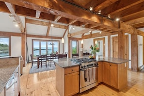 Gourmet Kitchen