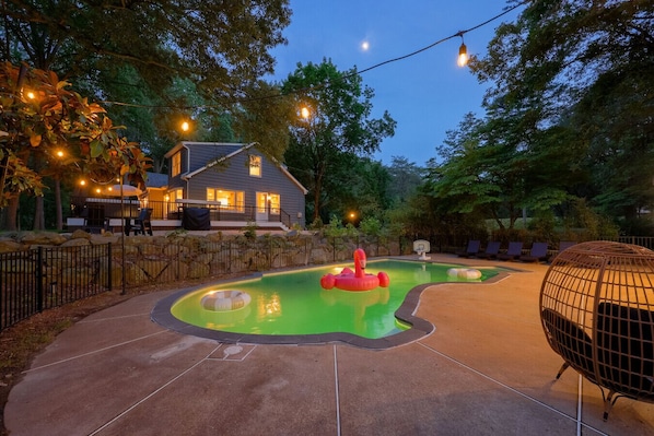 Pool